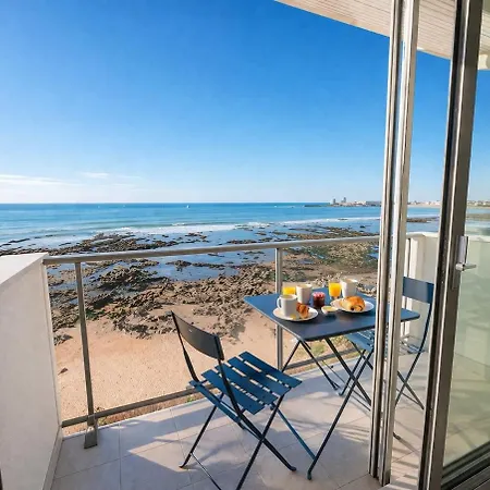 Vue Panoramique Avec Balcon, Emplacement Ideal Daire